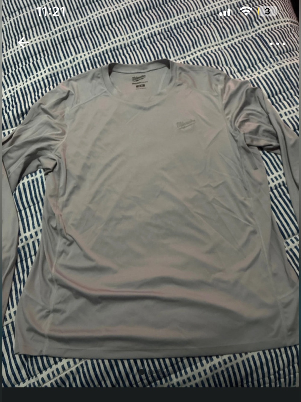 Unbranded Men’s Long-Sleeve Performance Shirt — Light Gray